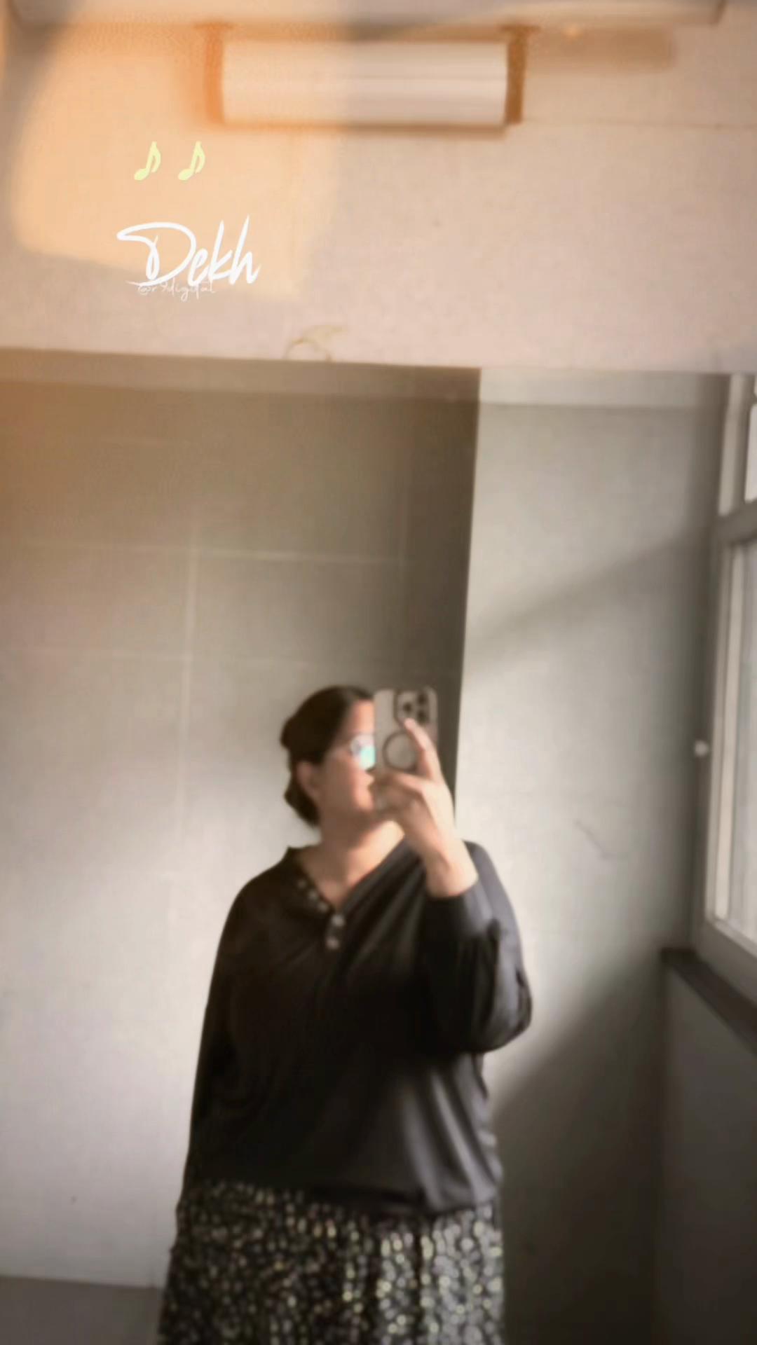 @👑