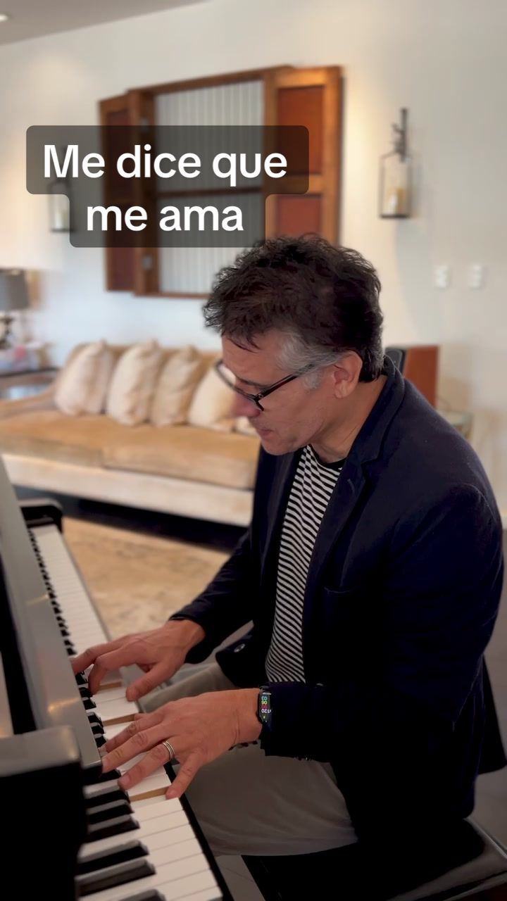 @Jesús Adrián Romero