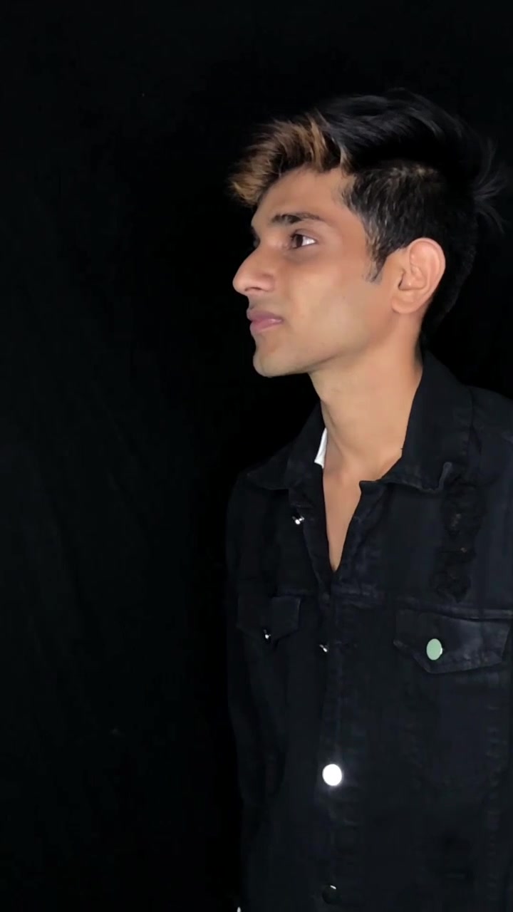 @alexpatil_566656_