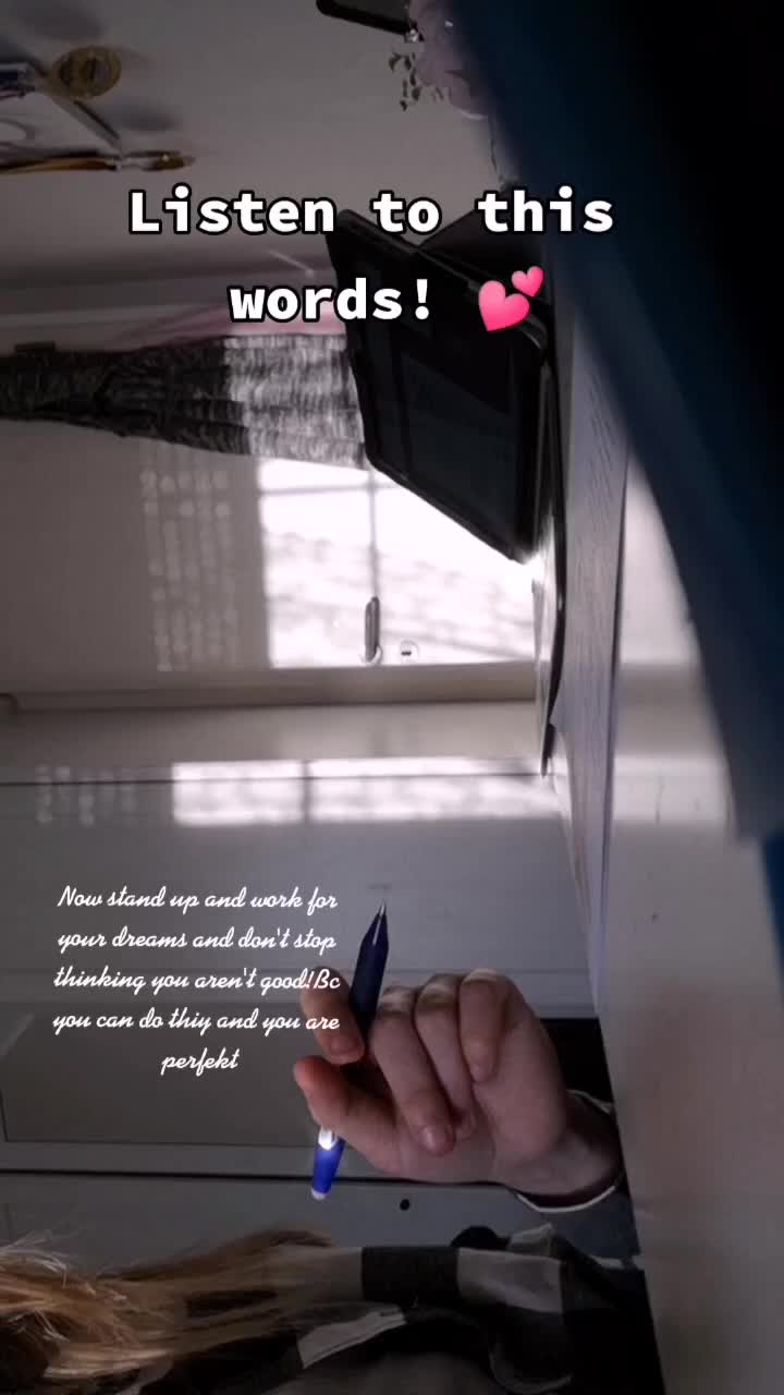 @Vlogs🍪/Study with me🦕