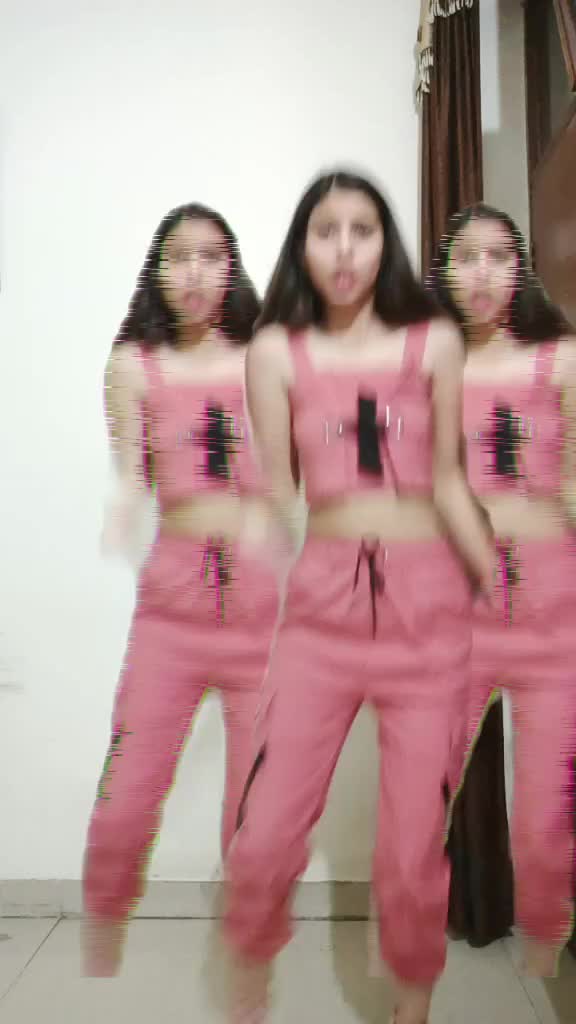 @Palak Ahluwalia💜