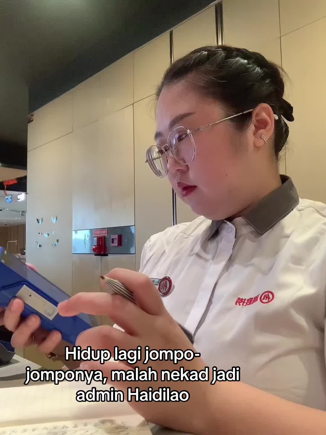 @Kiki🐻