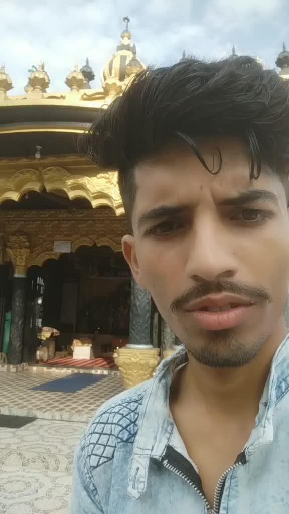 @Looka bhai