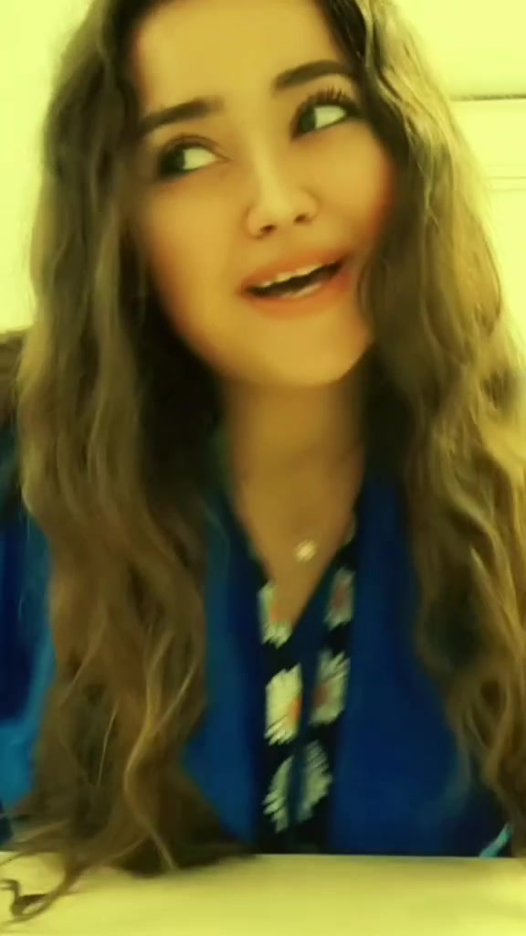 @Özge💫