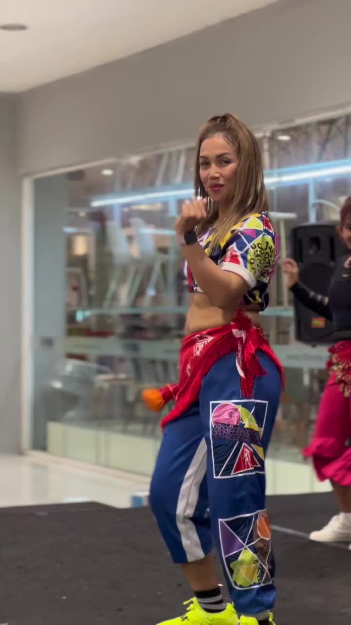 @Lely_herly 🦂