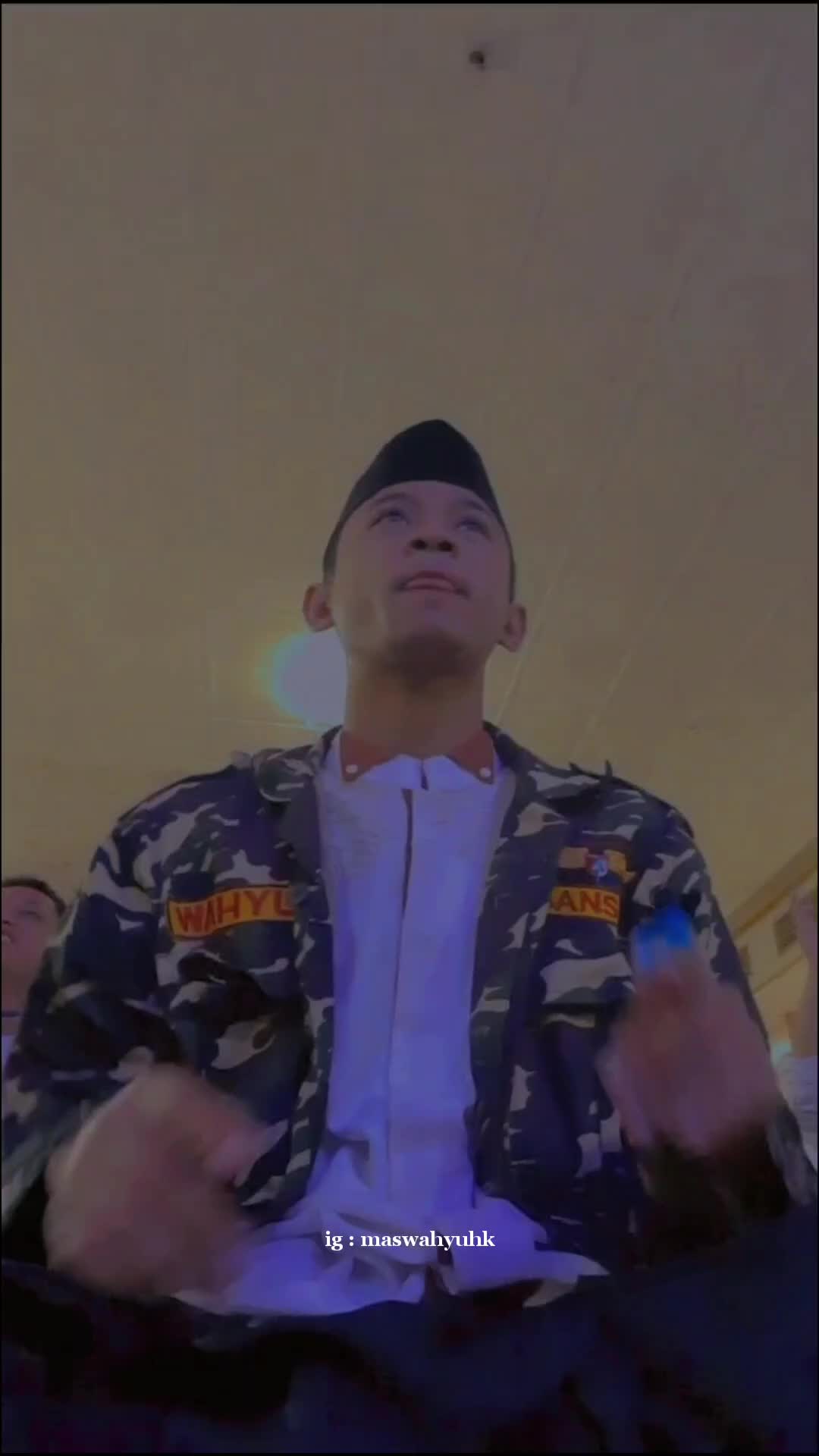 @w
