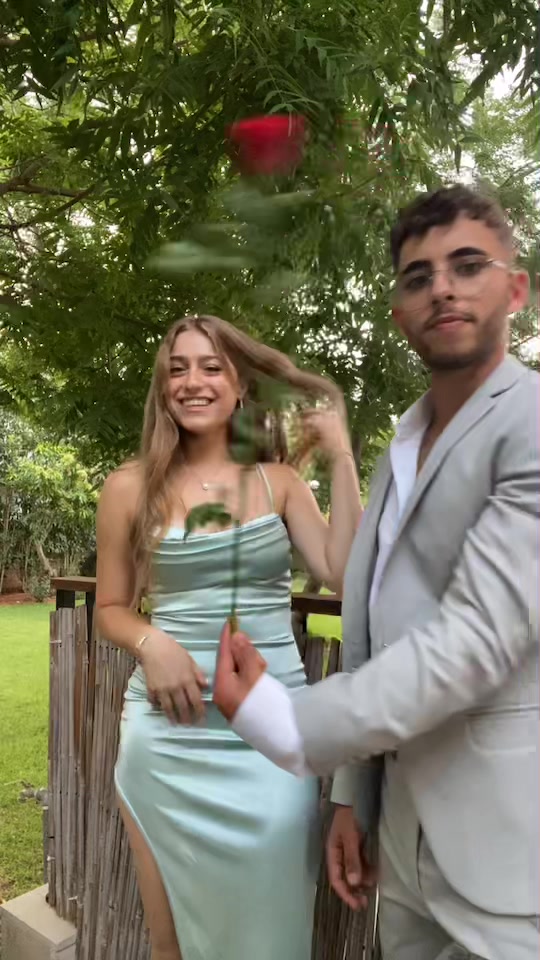 @mia_kogan