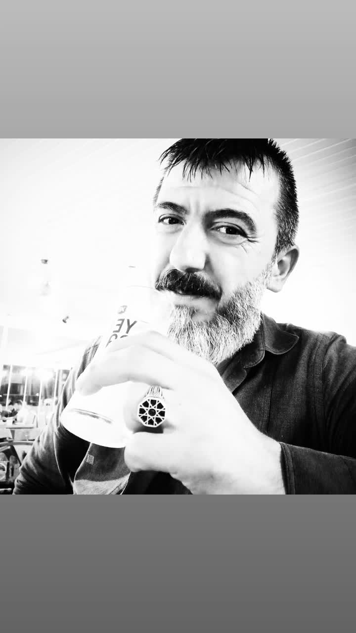 @aksakallı