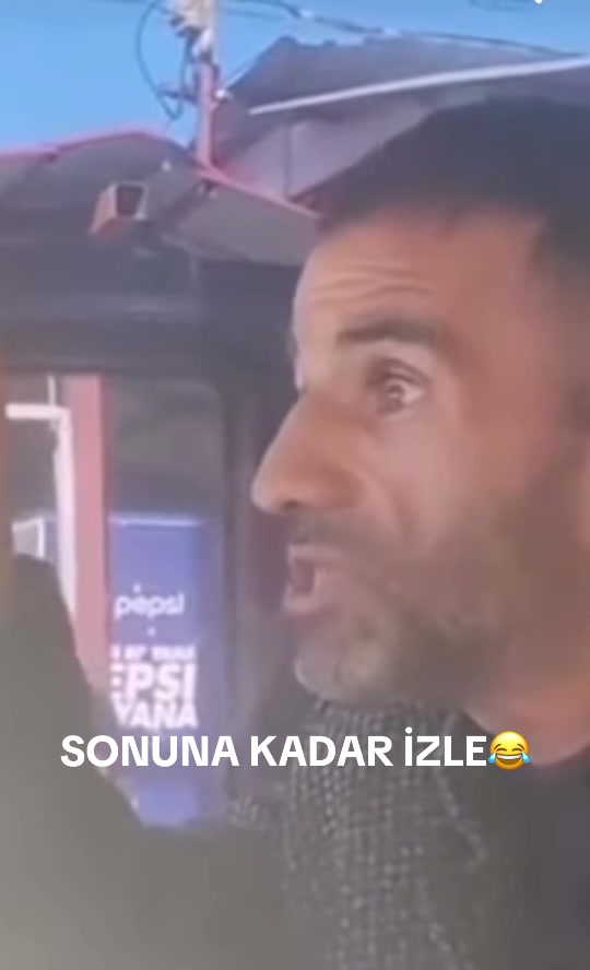 @Uzunsaclikeladam