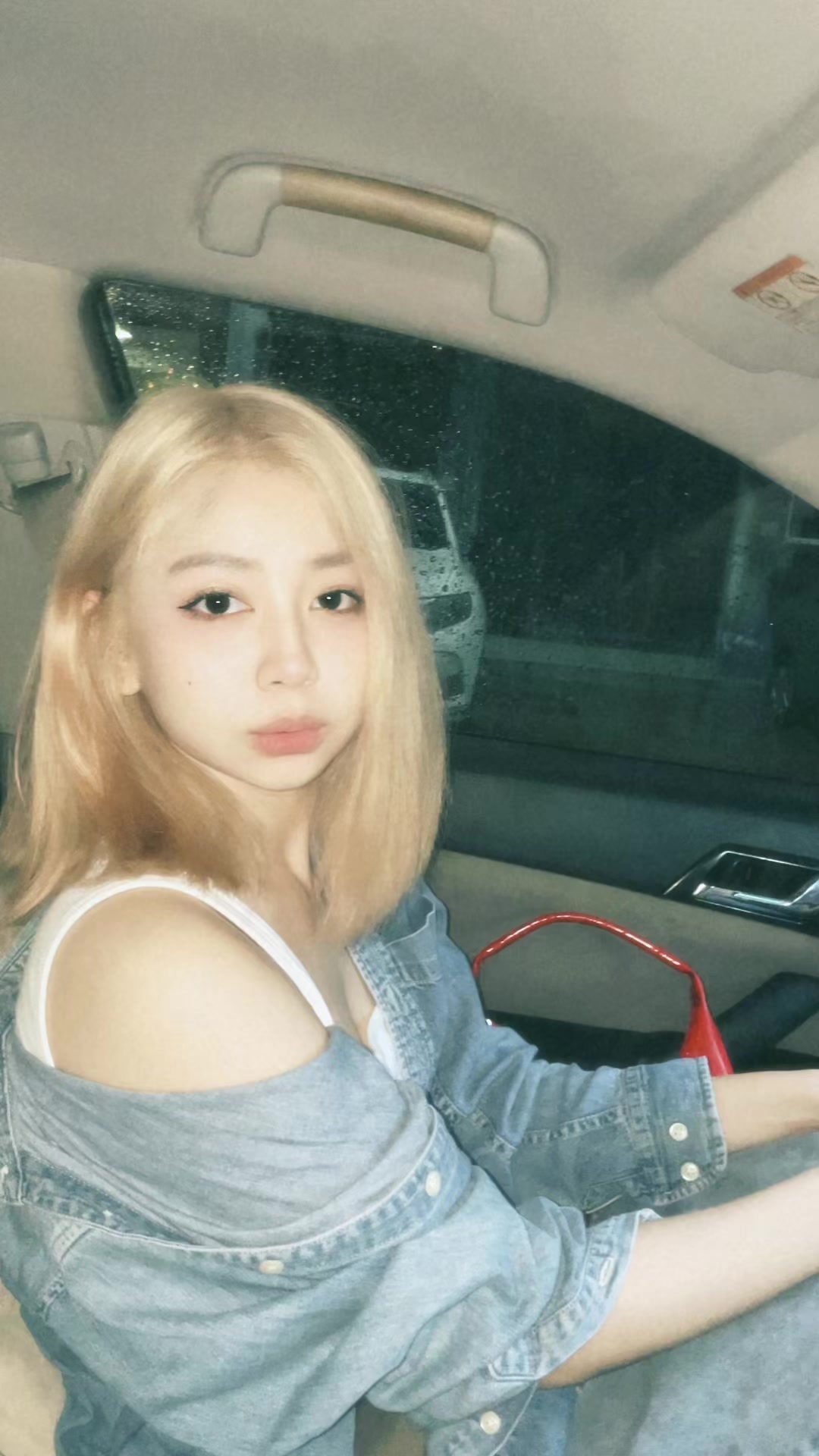 @lilym_038