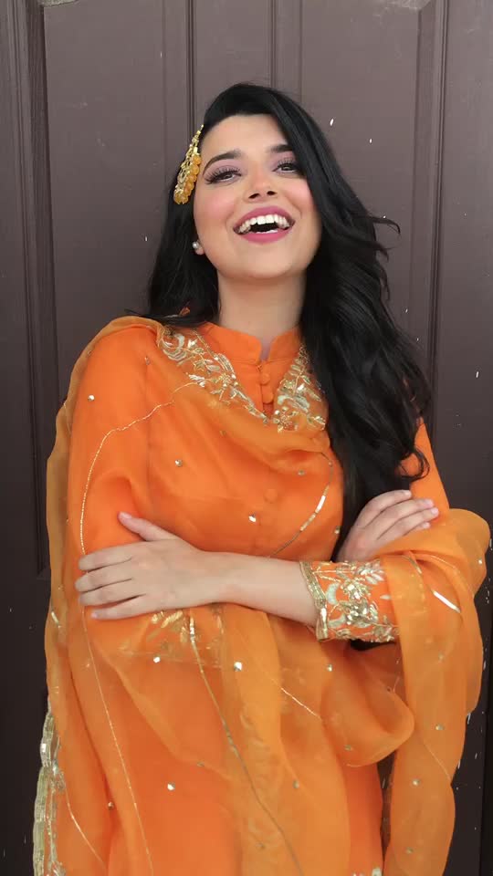 @Nimratkhaira