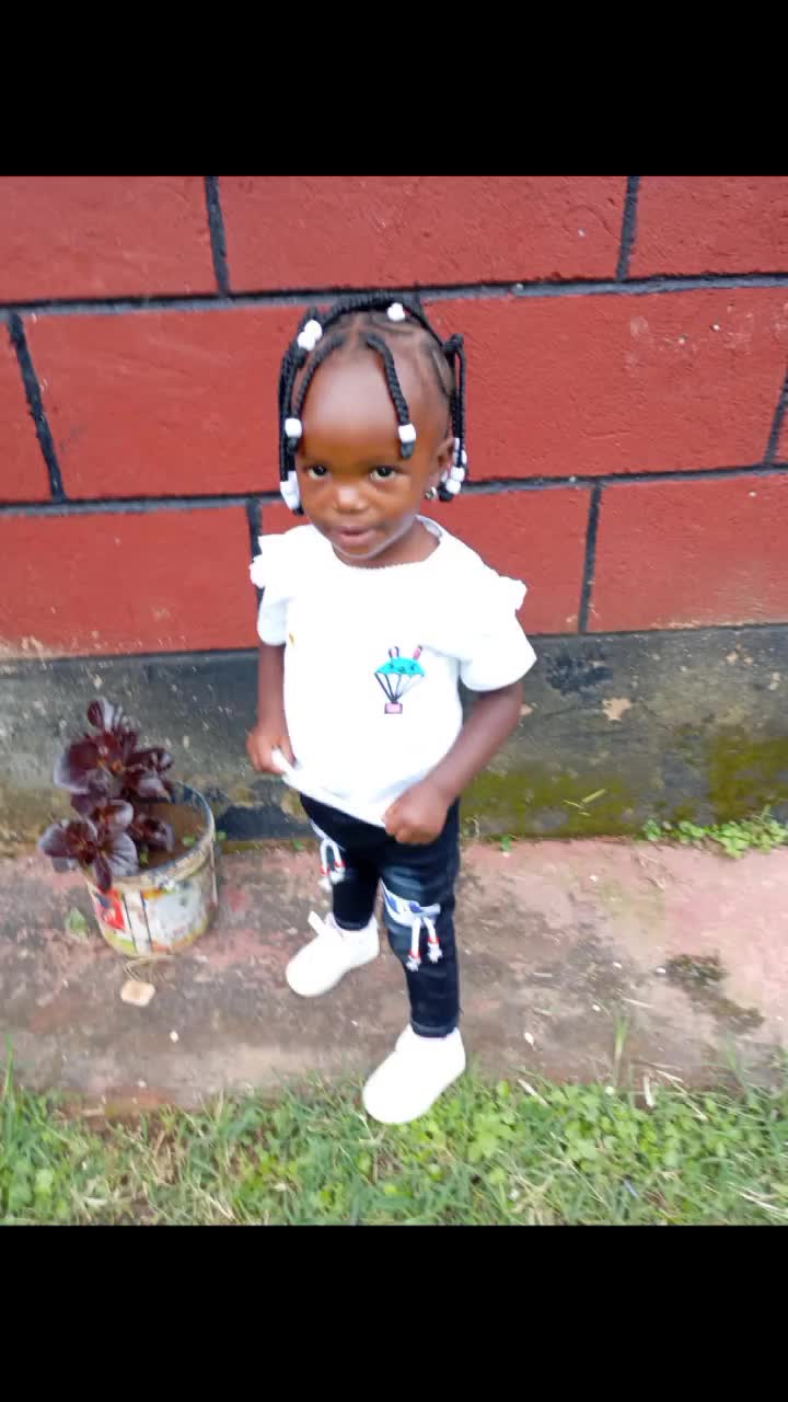 @queency rennee