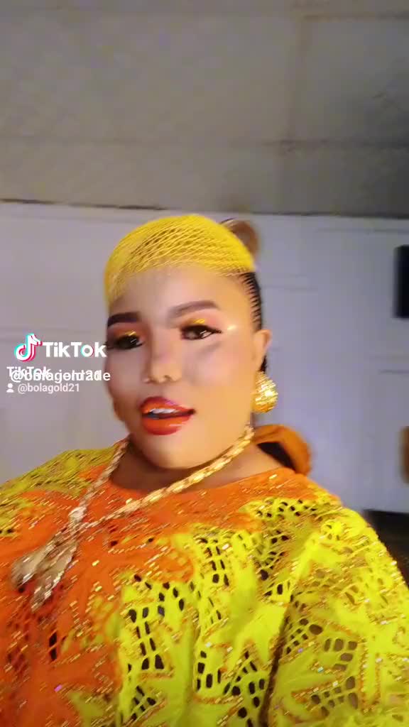 @bola Gold @ tiktok