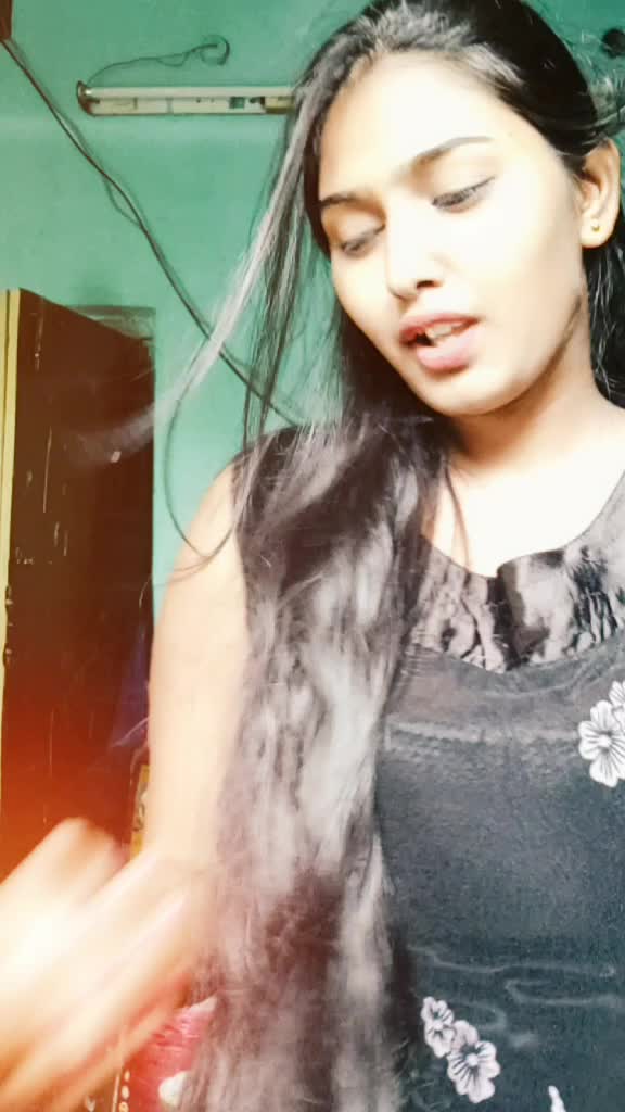 @🖤pooja🖤