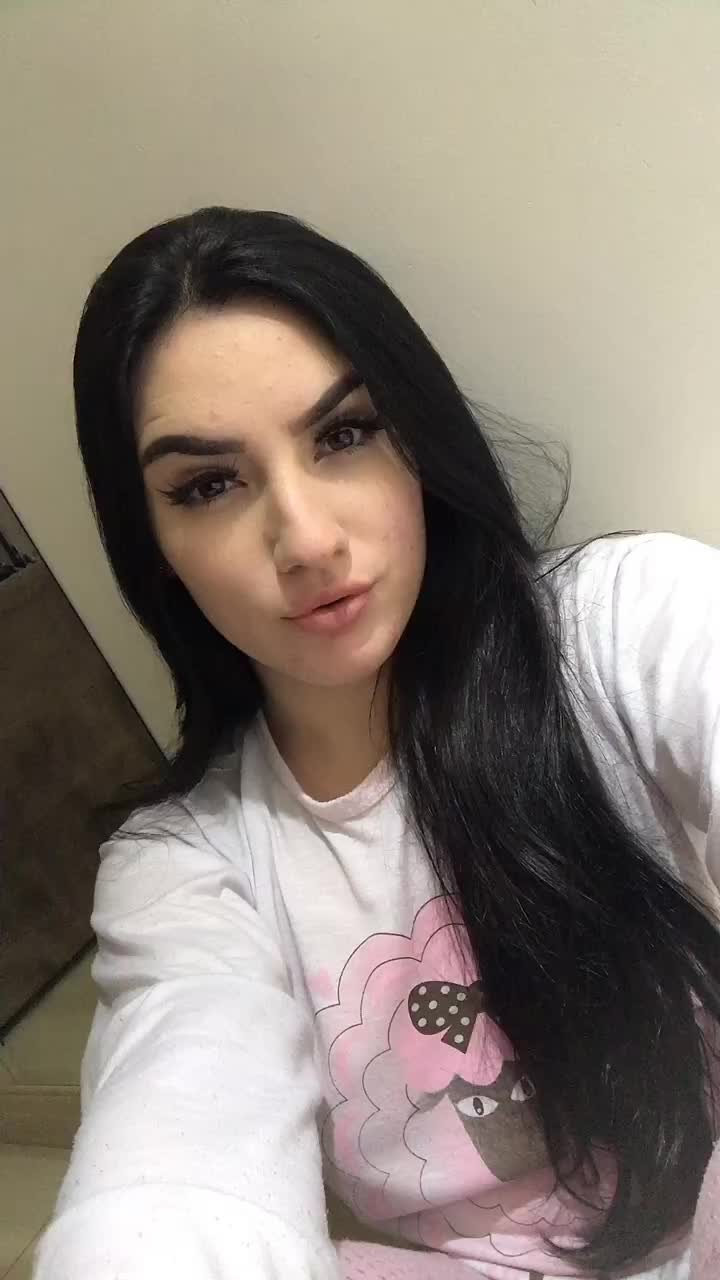 @Anna Furtado