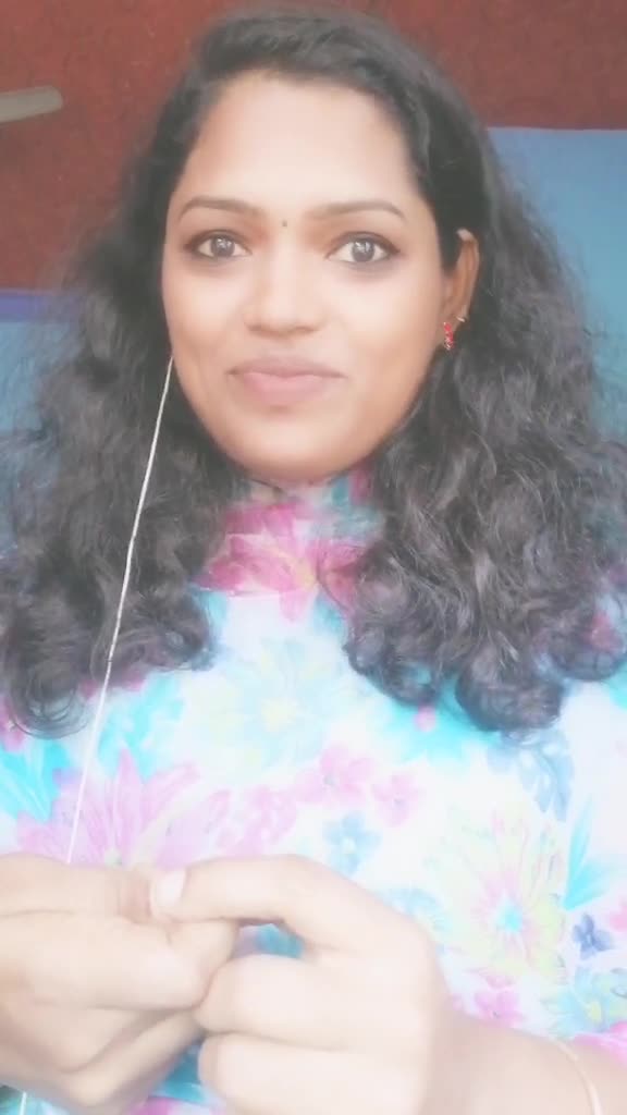 @Suchi_ ponnoos