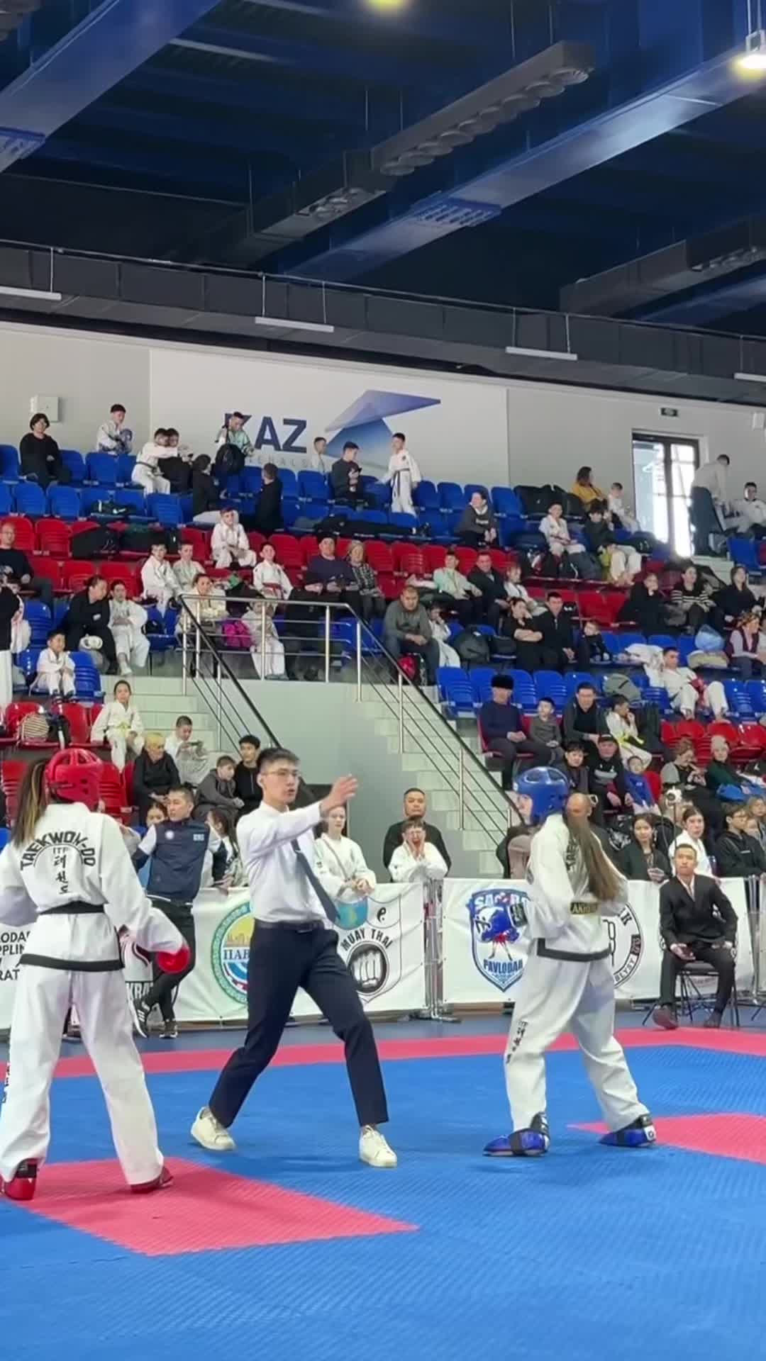 @литл аделька