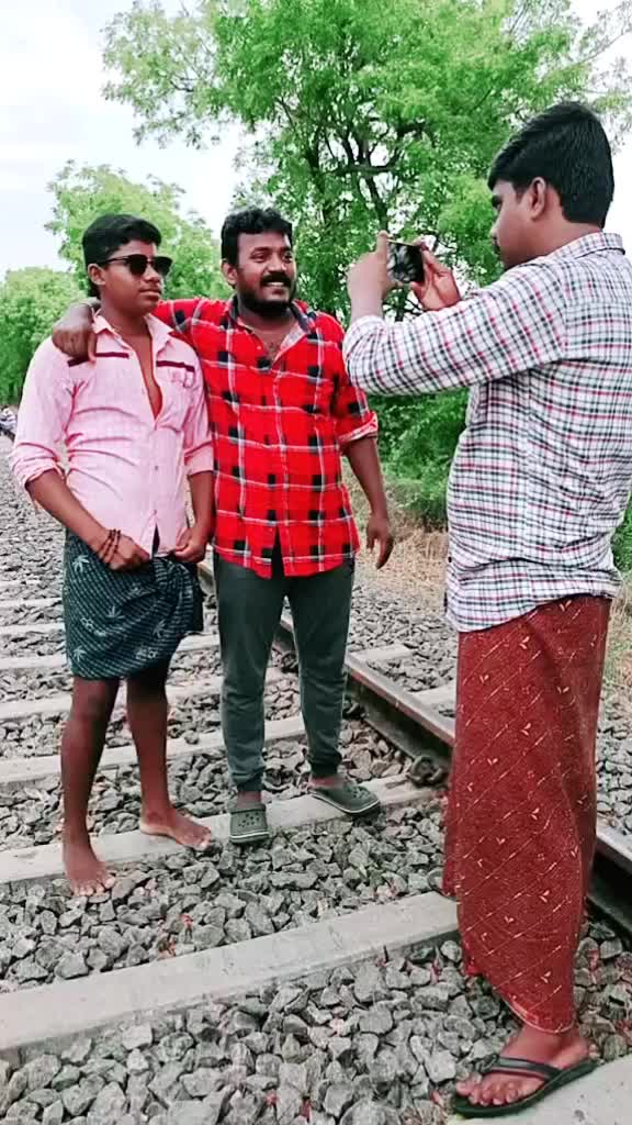 @ungal nanban raja🌹