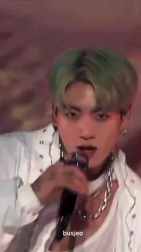 @Banchezita 💜Ot7