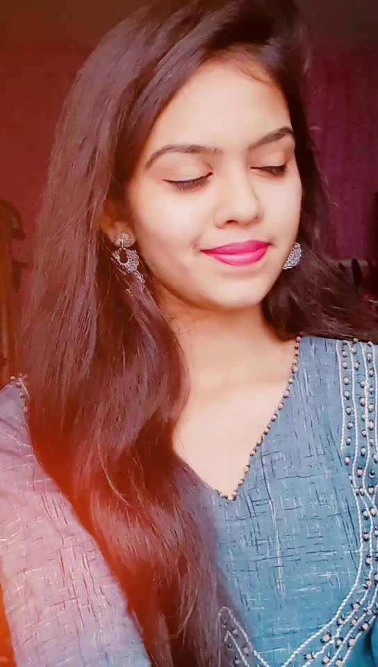 @arya_hire