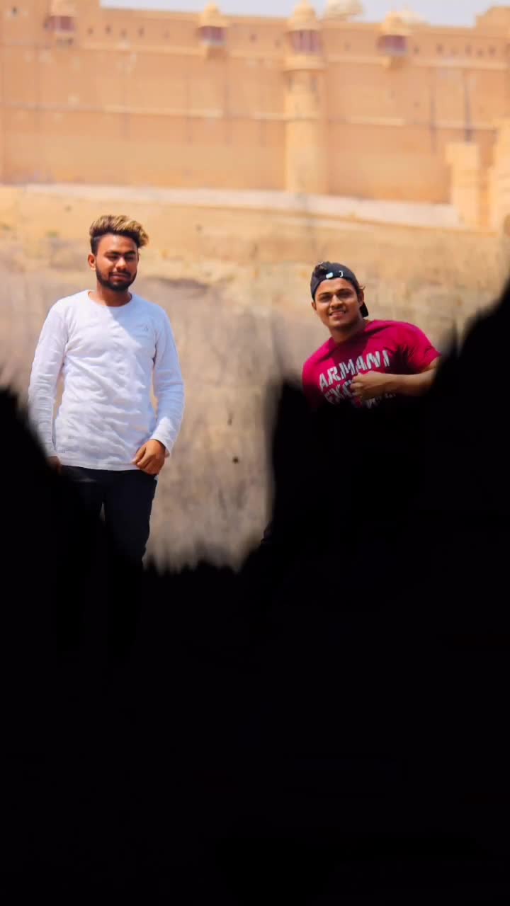 @Mr_Aman02