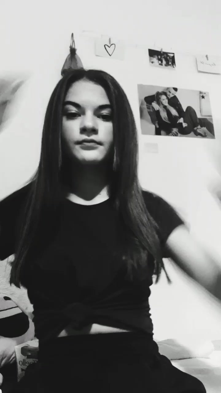 @𝓛𝓮𝓪 🎀