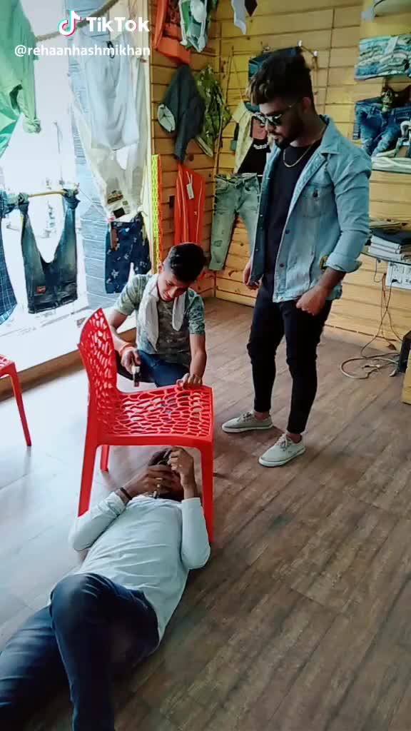 @Rahul Manyani🔥