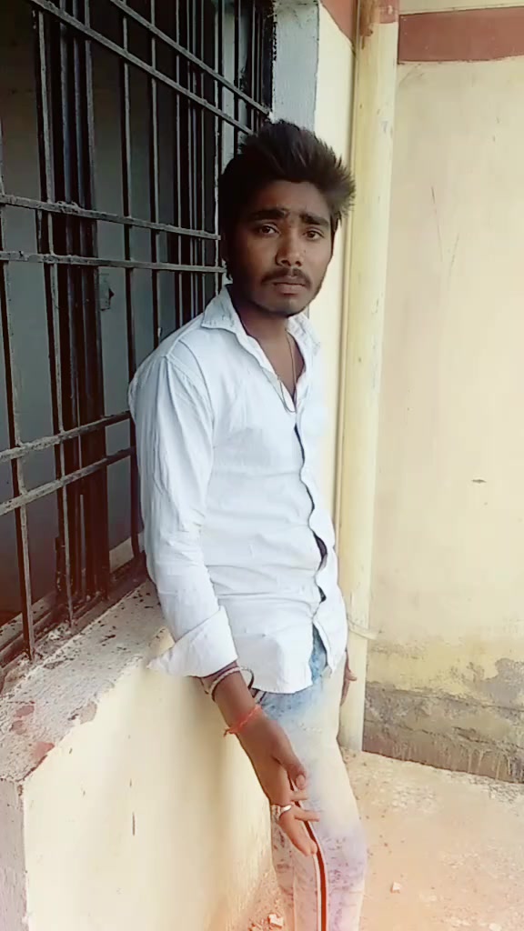 @꧁༺ROHIT༻꧂