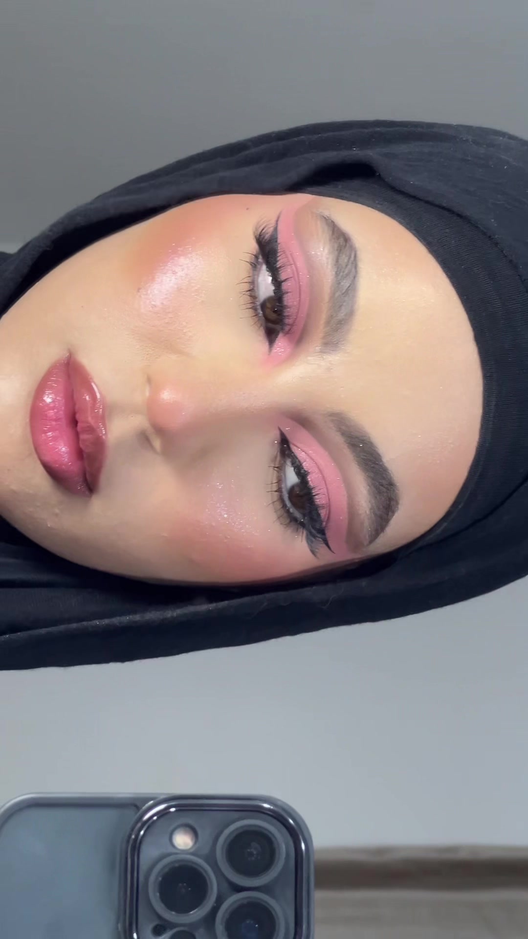 @Makeup artist ملك