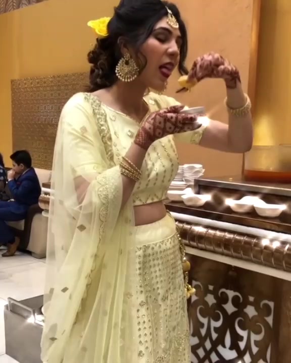 @Arshiya