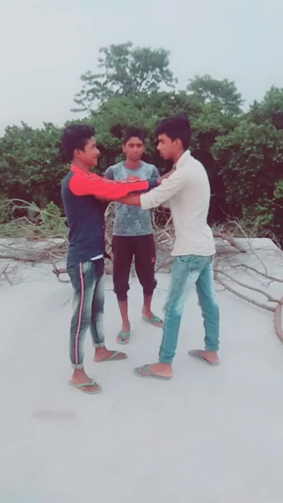 @KHAN04