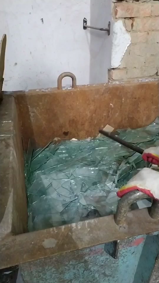 @СтеклянНый