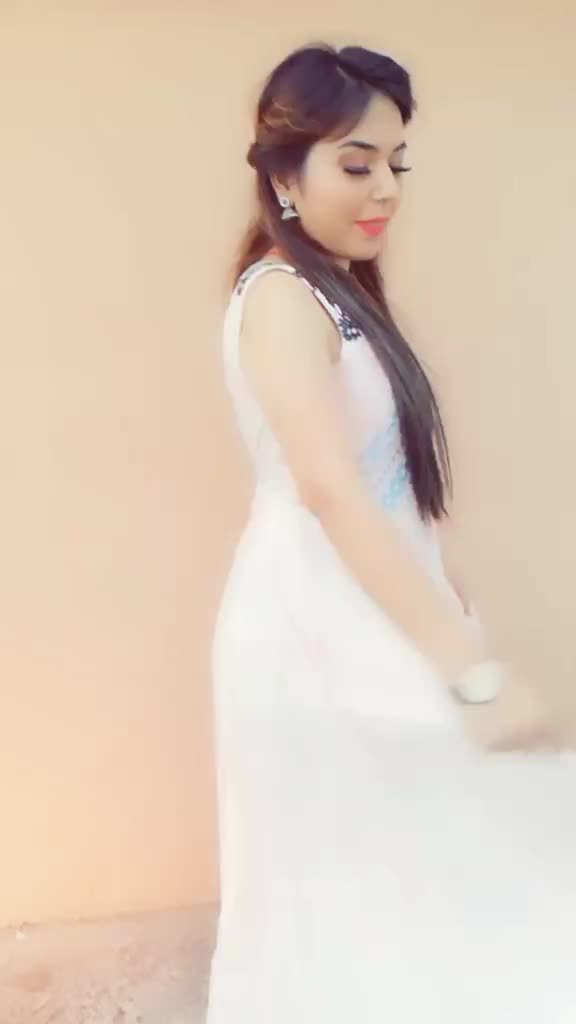 @Miss_nidhi _bhatt