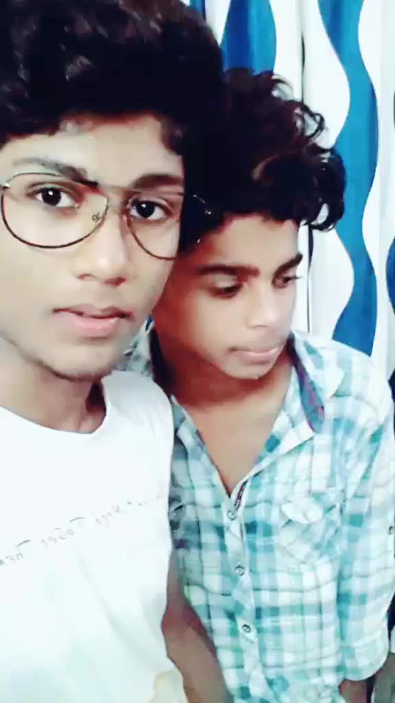 @achuzzz