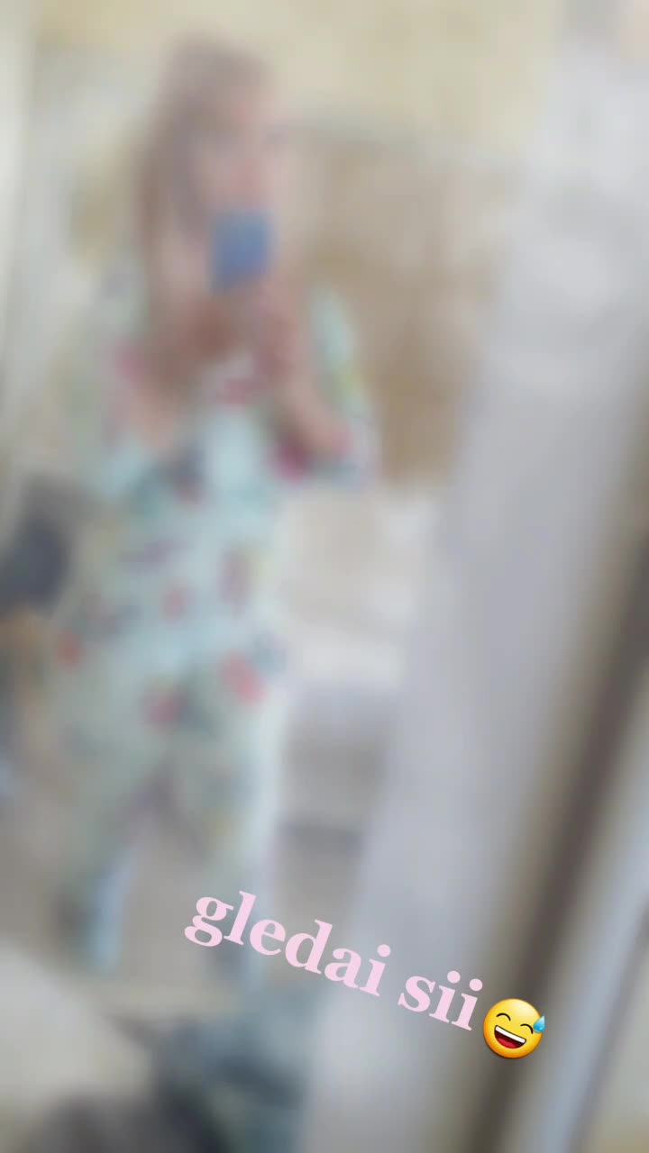 @krisikrisi635😘😘😘😘