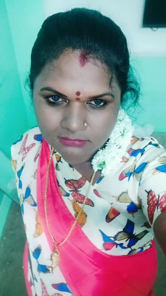 @தனிமையின் காதலி