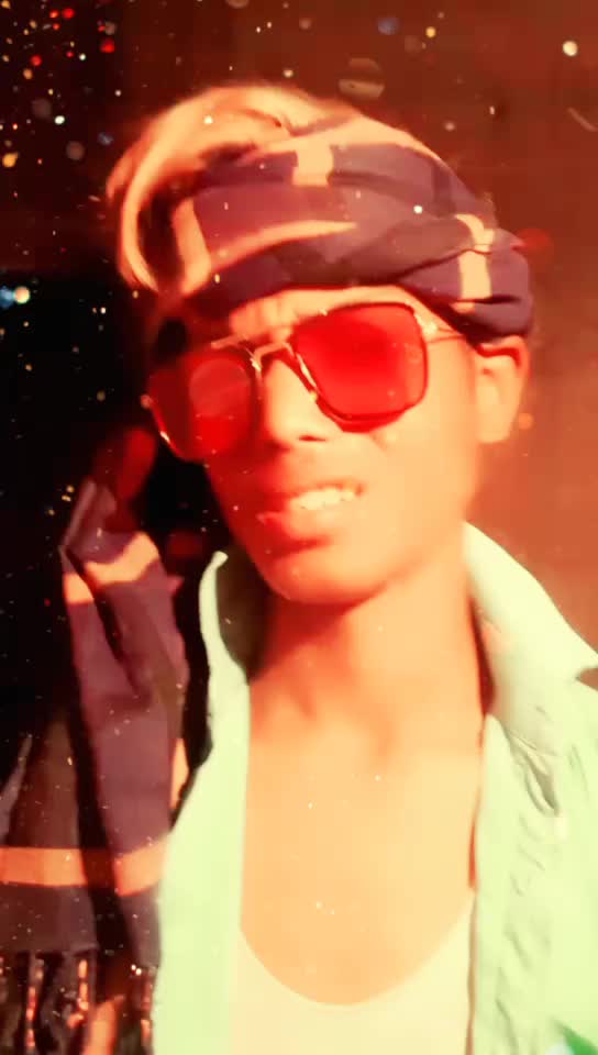 @singer sudhir divana