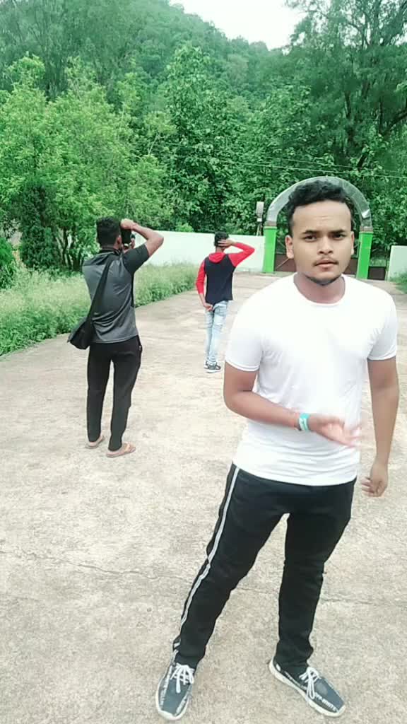 @🔥Chandan Pradhan🔥