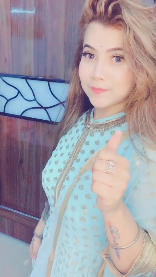 @S𝖍on𝖆🦋