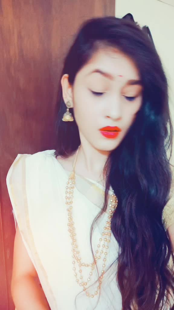 @🥰Anuksha Ambolikar