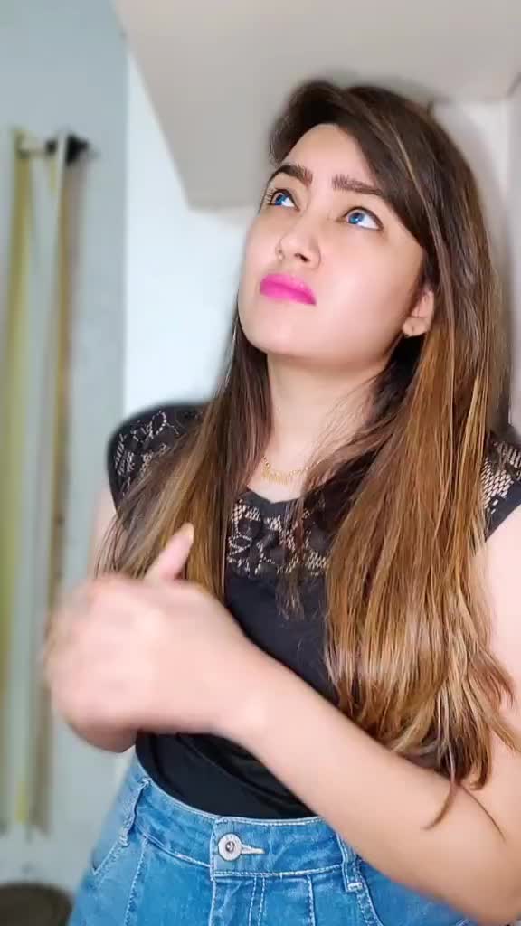 @Vaishnavi Gupta👑