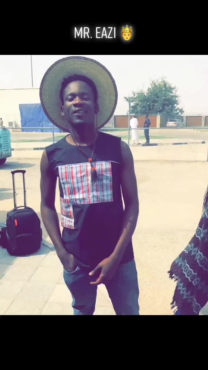 @AKJ 🖤