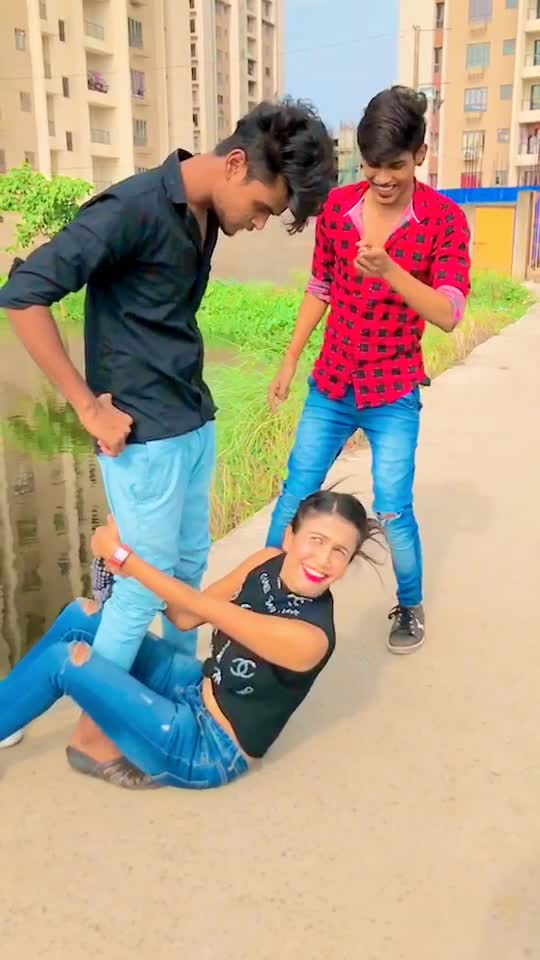 @🦋 Saheli  Rudra 💃