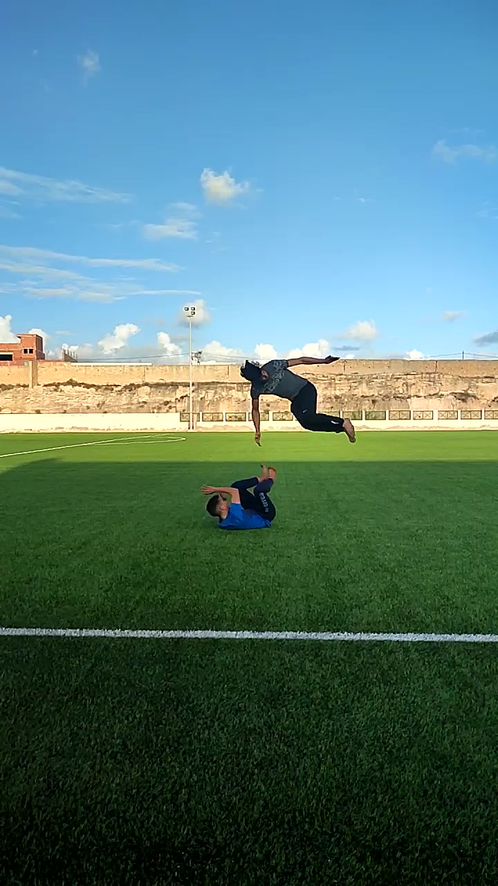 @Aziz_PK