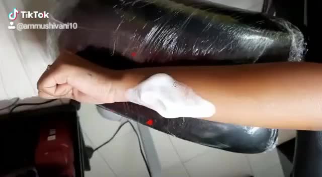 @_KarthiAmmu_