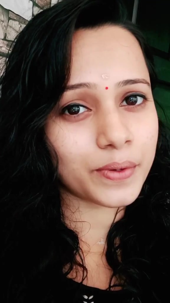 @Ashna Mohan✨