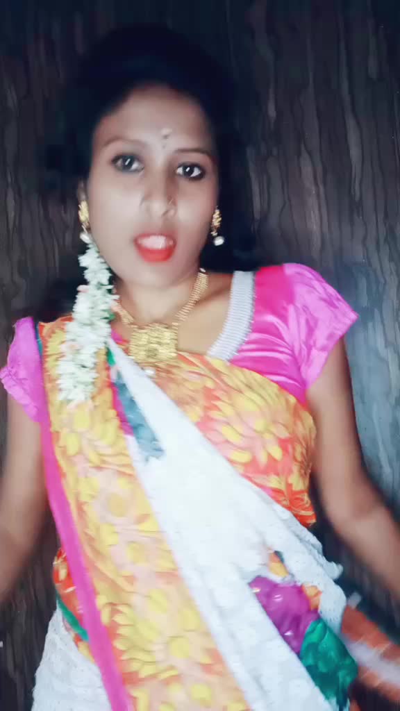 @Dancing 😎queen🔥