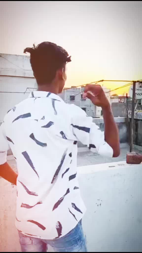 @Vi⚡Hu..💫