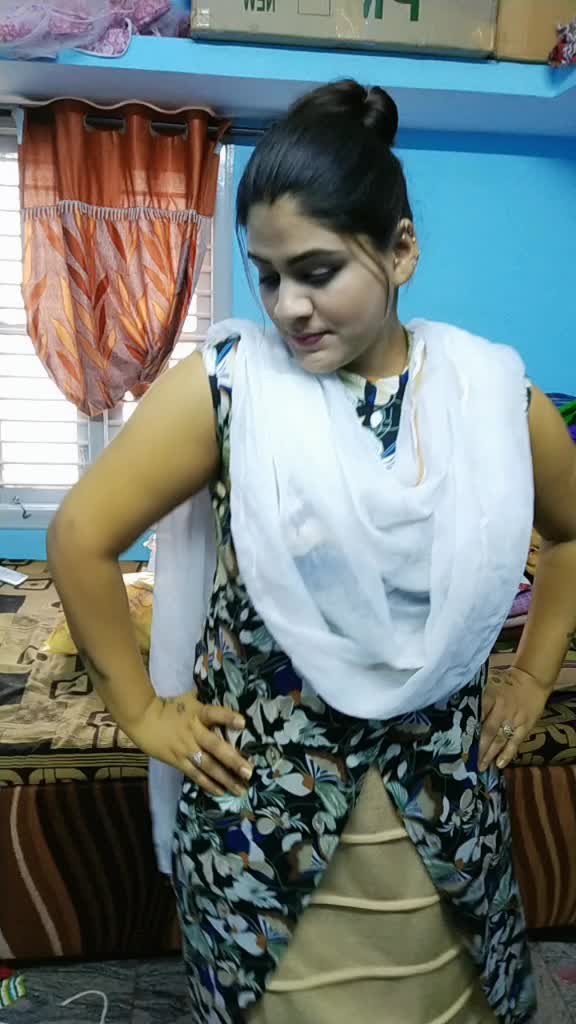 @Rekha c Queen