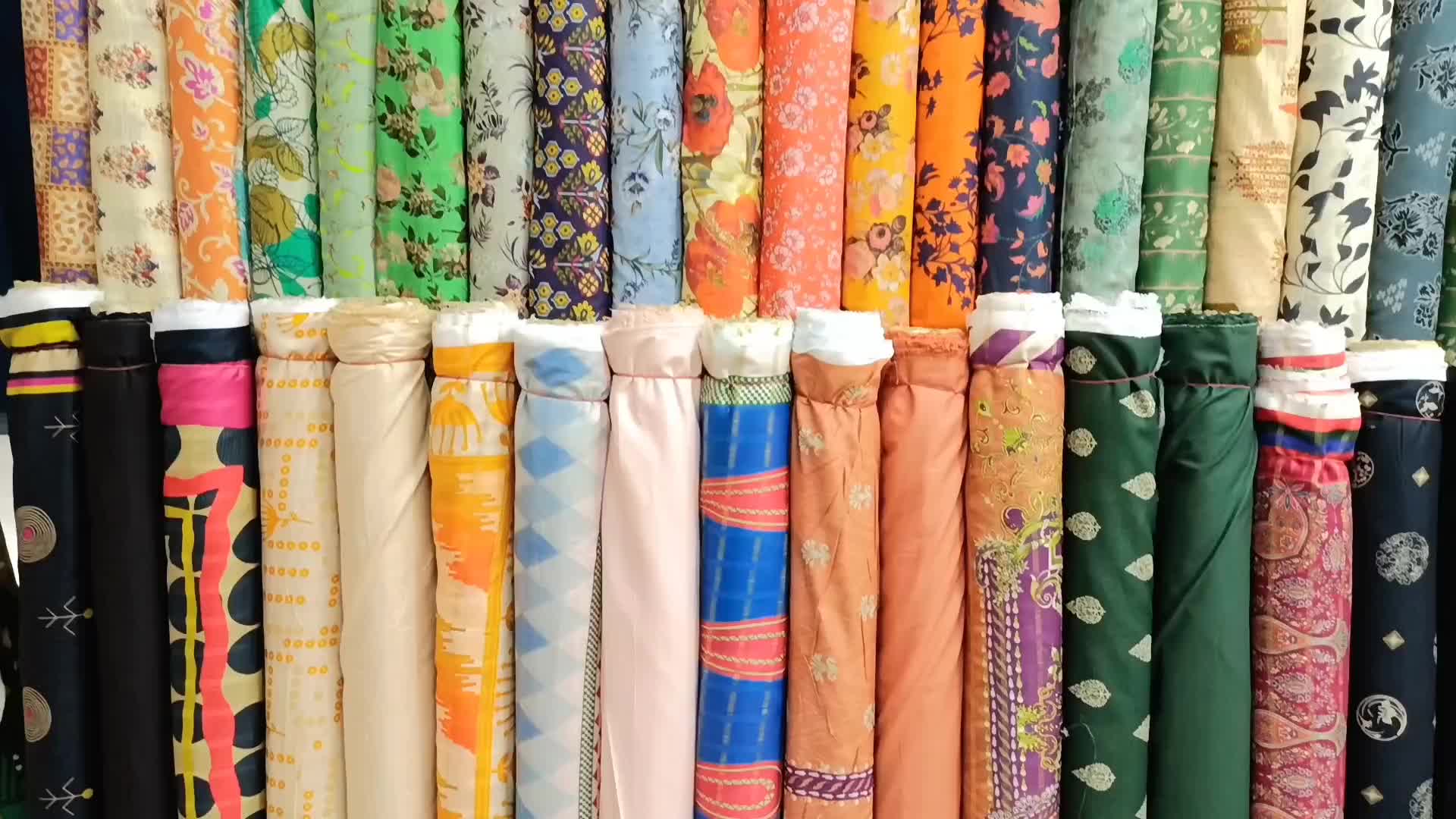 @Ladies Nayab Fabric 👗